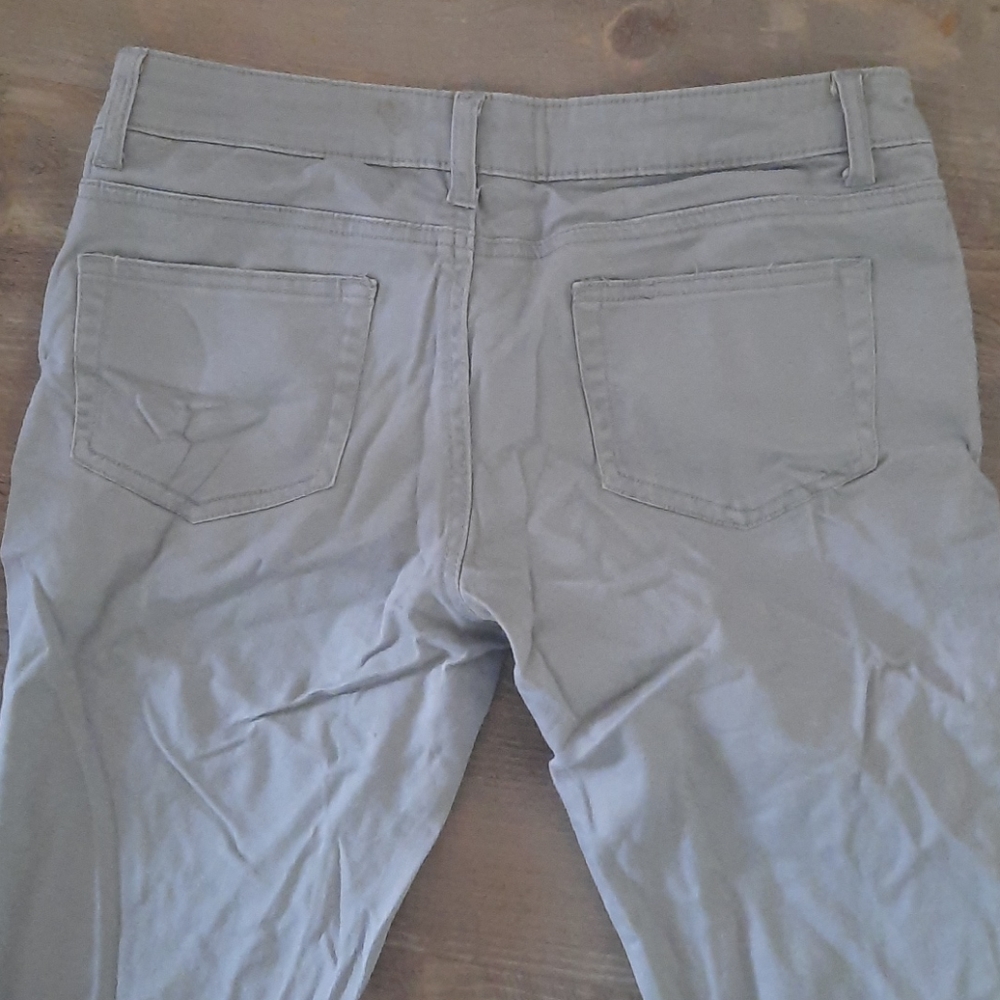 Capris - Picture 5 of 5